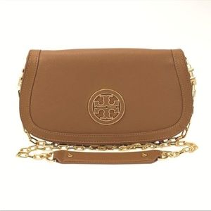 NWOT Camel Tan Amanda Flap
Crossbody Purse